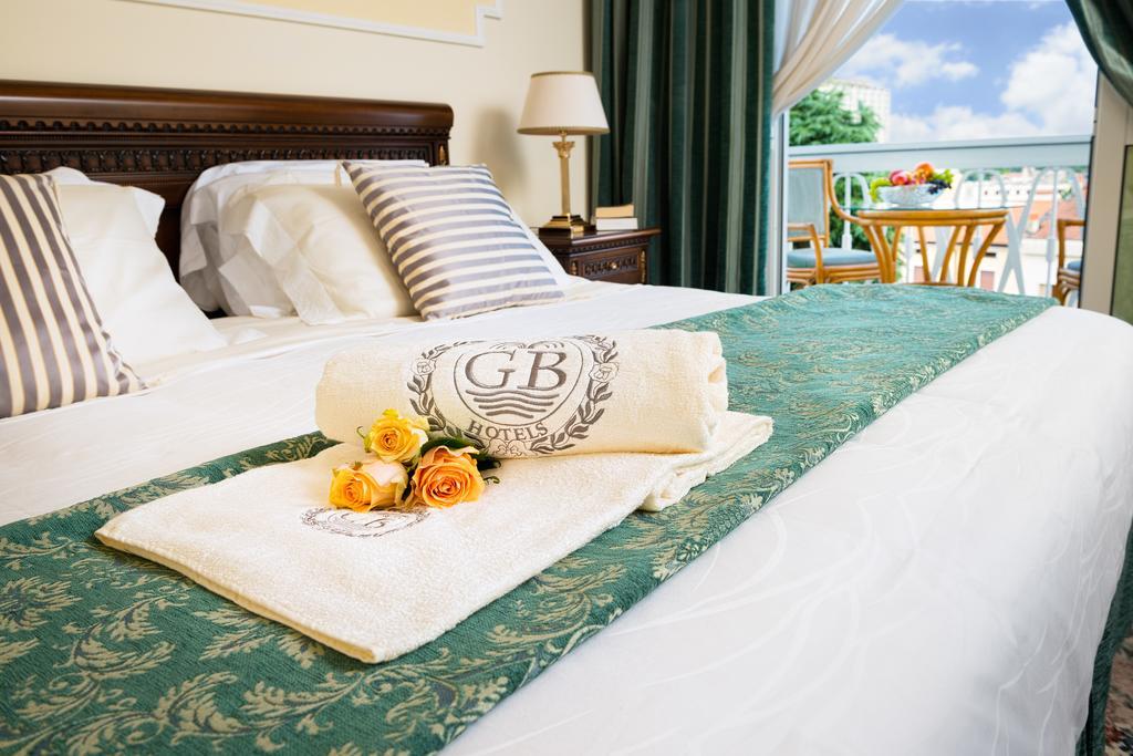 Hotel Due Torri Абано Терме Екстериор снимка